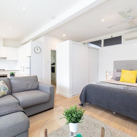 Modern Stylish Self-Contained Studio Apartment Burnside Екстериор снимка