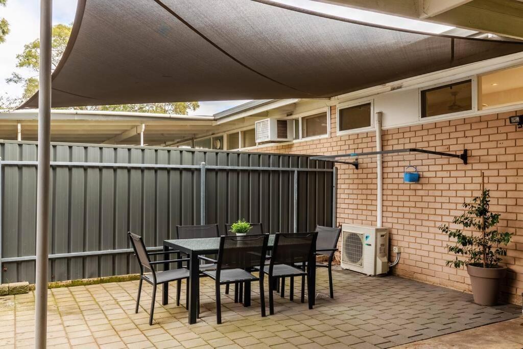 Modern Stylish Self-Contained Studio Apartment Burnside Екстериор снимка