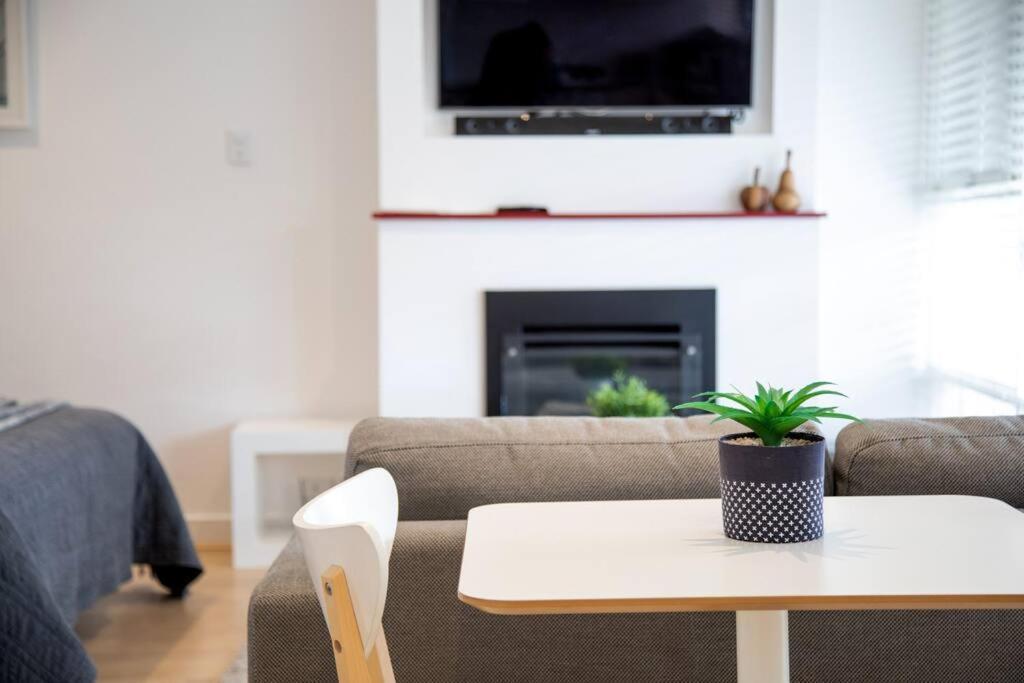 Modern Stylish Self-Contained Studio Apartment Burnside Екстериор снимка